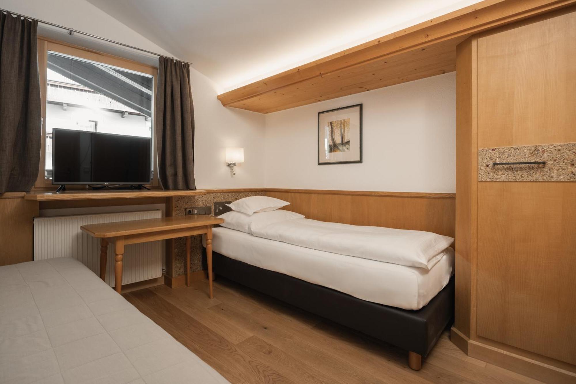 Jochum Hotel Garni Fiss Esterno foto